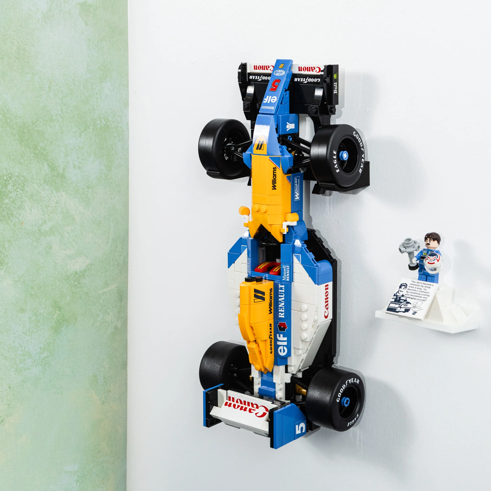 LEGO Icons